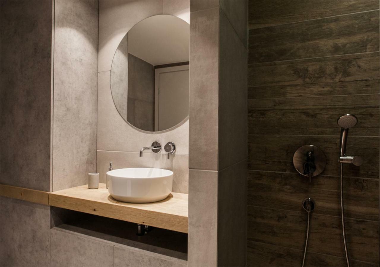 Designer Apartment - Stroll To The Acropolis アテネ エクステリア 写真